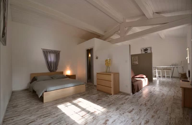Chambre climatisée du séjour AVA Bien-être - vue 2